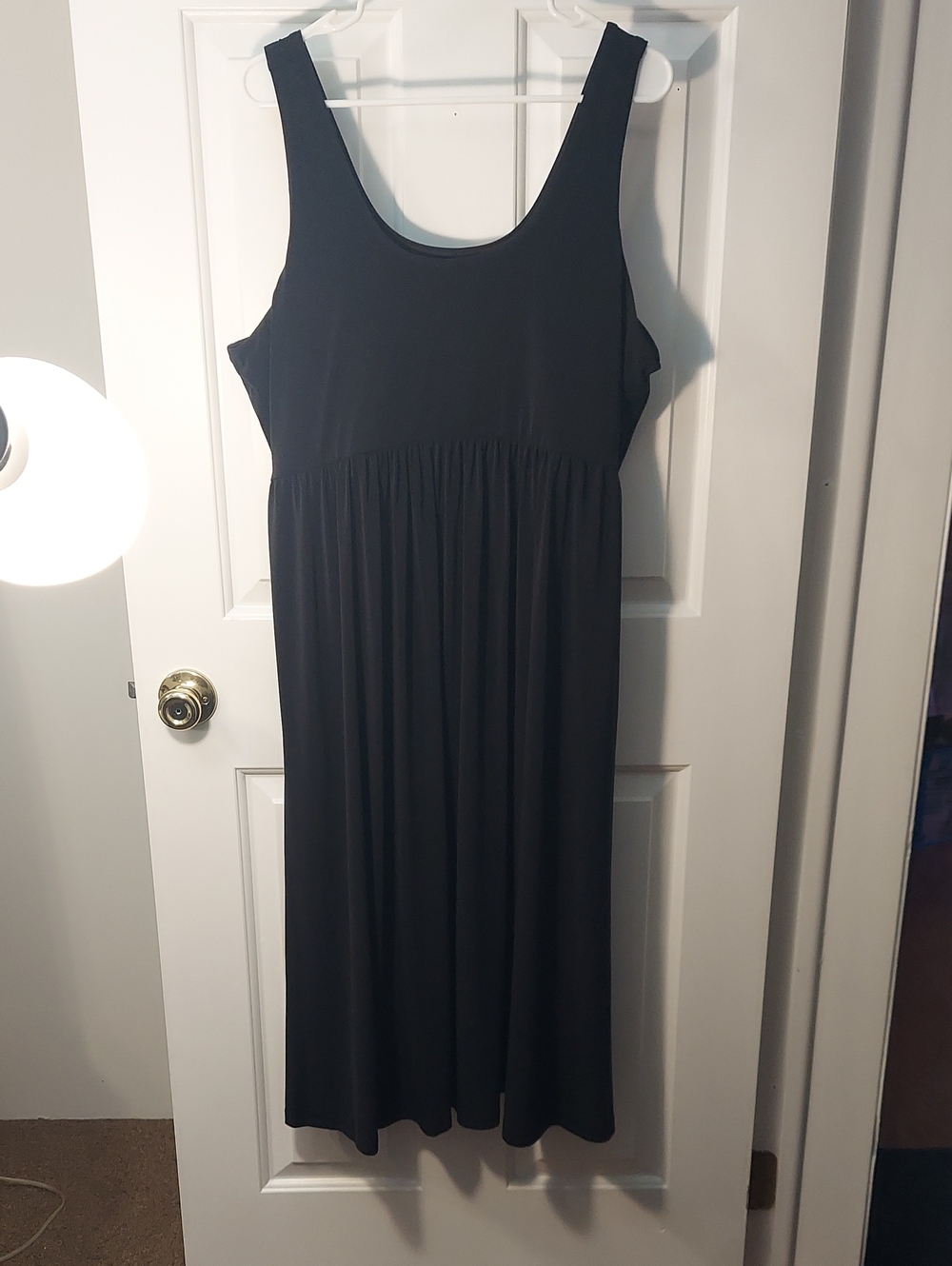 NWOT Simply Vera Vera Wang Black Sleeveless Maxi Dress